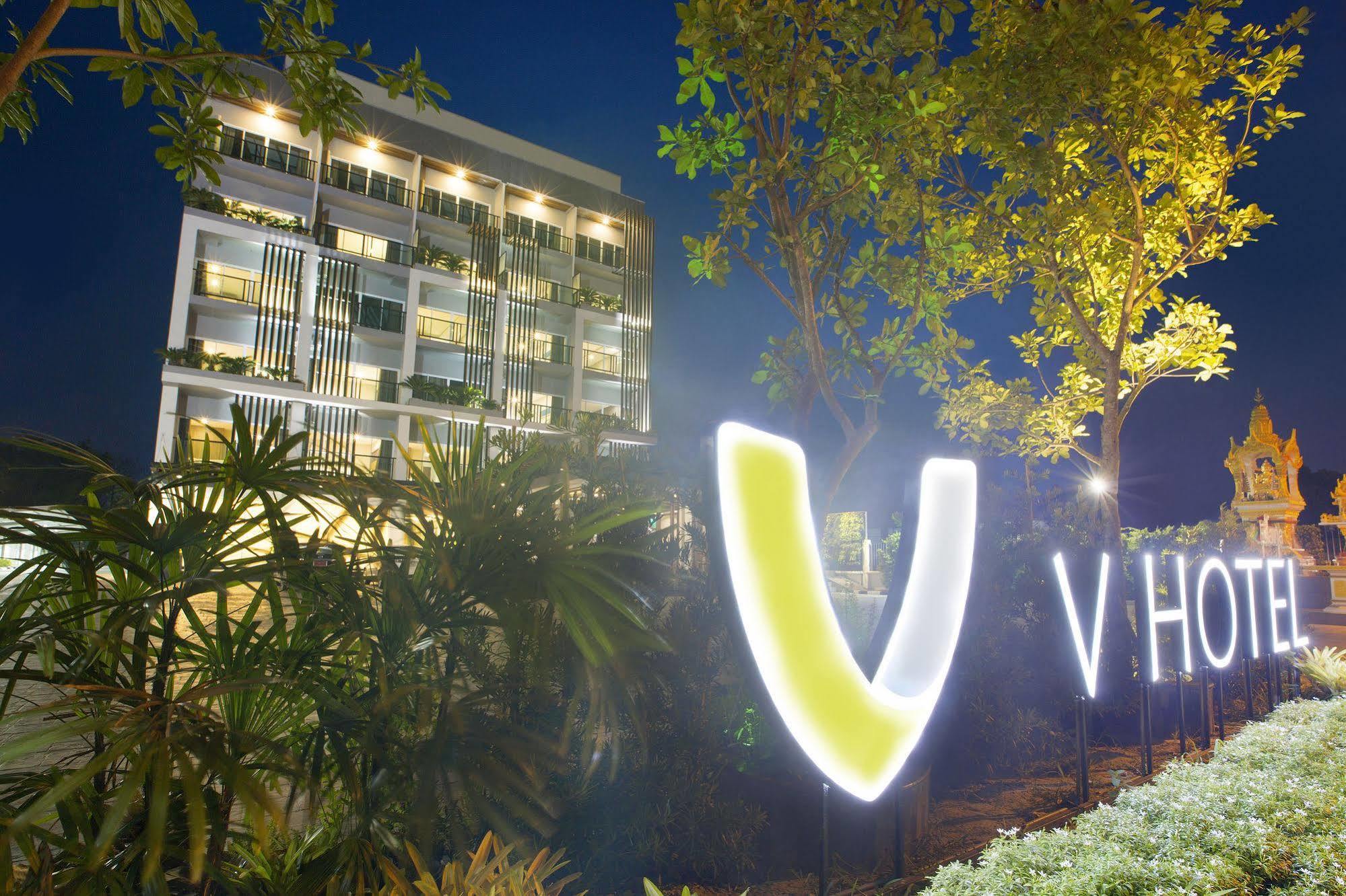 V Hotel Ubon Ratchathani Bagian luar foto